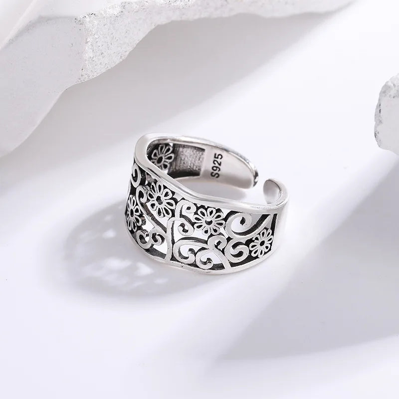Silver Flower Ring