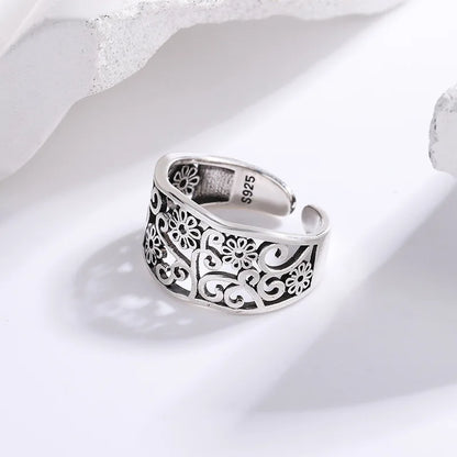 Silver Flower Ring