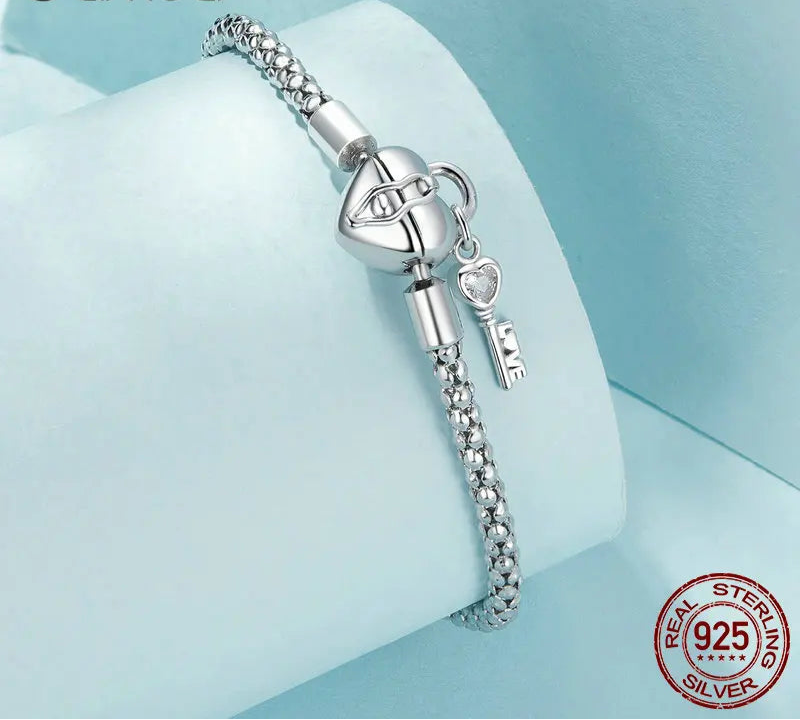 Silver Heart Lock and Key Buckles Basic Chain Bracelet