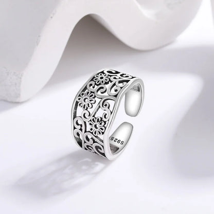 Silver Flower Ring