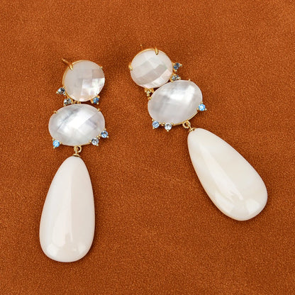 Handmade Natural White Sea Shell Pearl Blue Stud Earrings, Dangle Earring