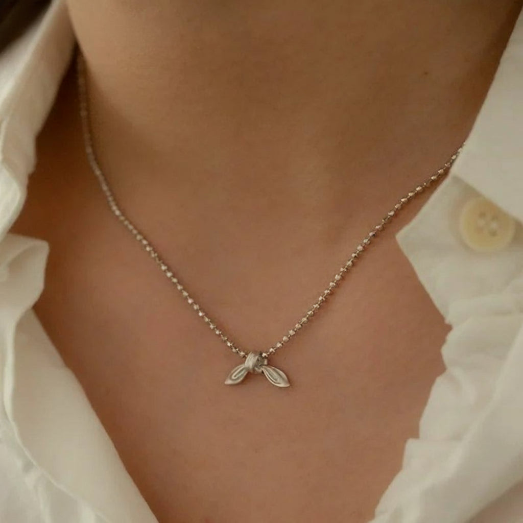 Silver Cylinder-shaped Beaded Chain with Half Bowkont Necklace