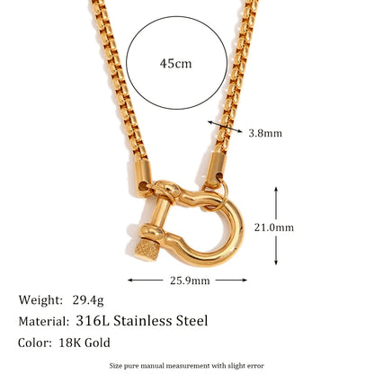 18K Gold Plated Double‑Tone Horseshoe Necklace – 316L Stainless Steel Waterproof Necklace