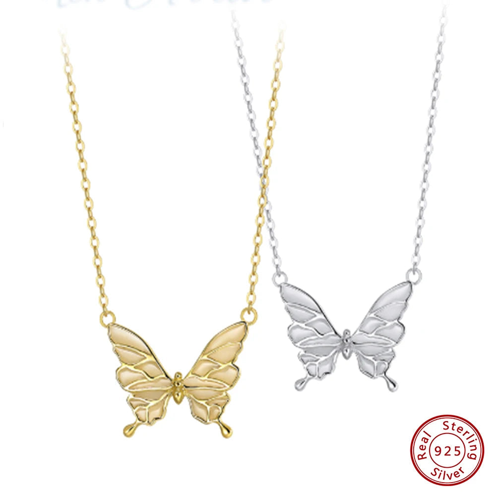 Butterfly Necklace in Sterling Silver – Chic Pendant on Clavicle Chain