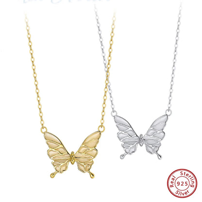 Butterfly Necklace in Sterling Silver – Chic Pendant on Clavicle Chain