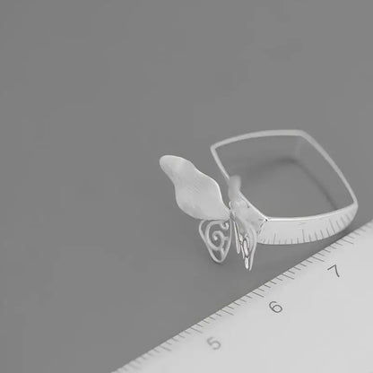 Silver Vintage Hollowed-out Butterfly Ring