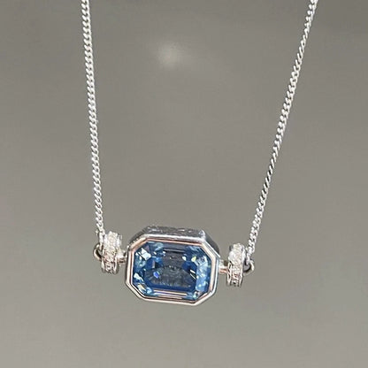 Silver Sparkling Emerald Cut Aquamarine Gemstone Pendant Necklace