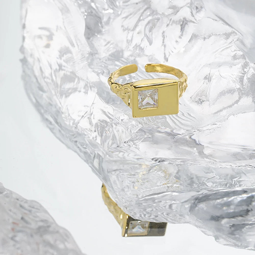 Adjustable 925 Sterling Silver Gold Square‑Gem Ring with Crystal Shine